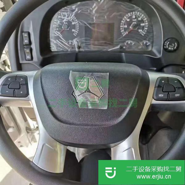 廣東出售二手汕德卡前四后八鋁合金油罐車
