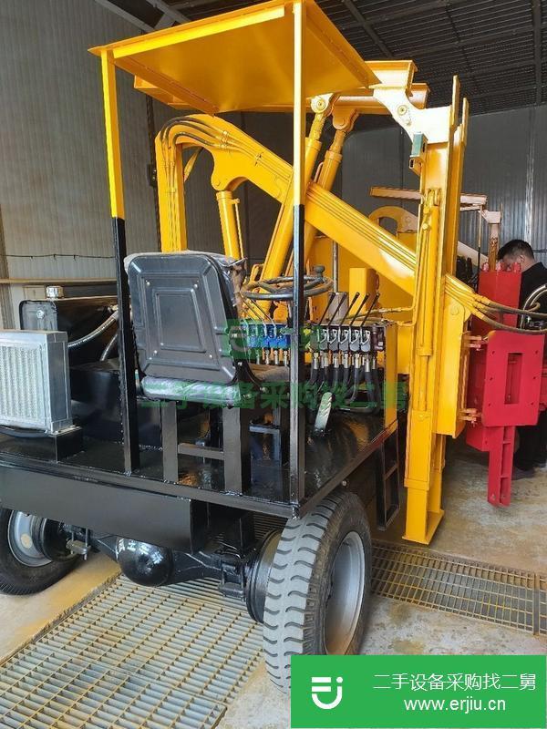 上海出售二手公路護(hù)欄打樁機(jī)