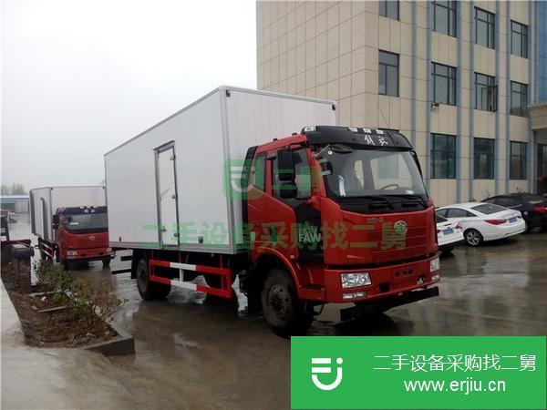 新疆出售二手解放J6L ，6.8米冷藏車可辦分期