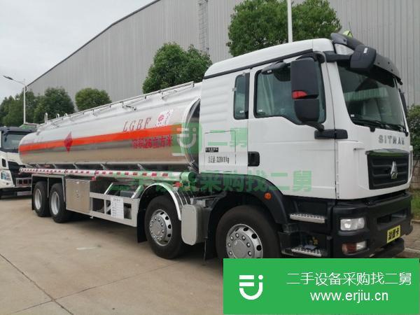 新疆出售二手汕德卡油罐車