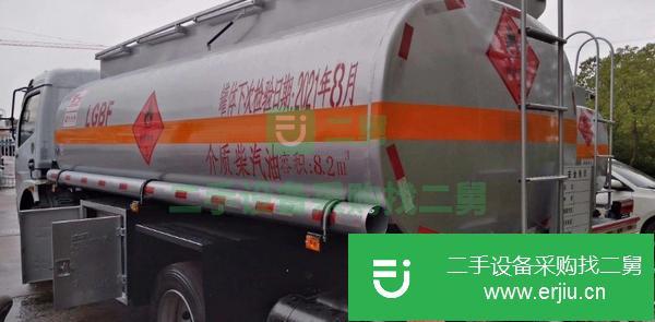 福建出售二手東風(fēng)國六8噸油罐車朝柴170馬力萬里揚(yáng)6檔箱包上戶分期