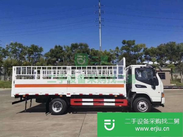 陜西出售二手江鈴順達可拉廢機油危險品廂式運輸車