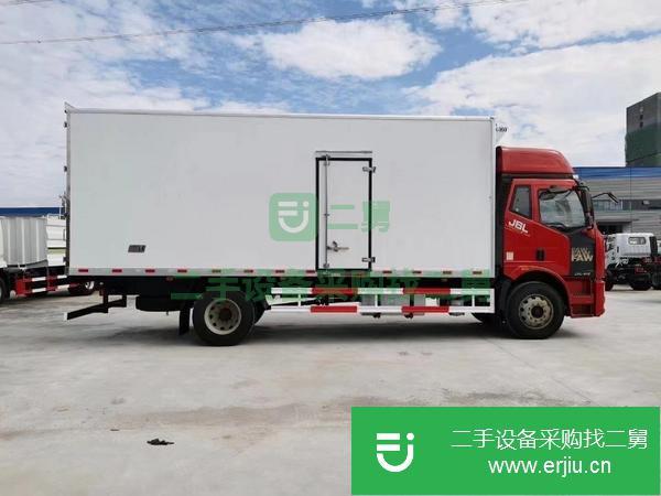 湖北出售二手解放J6L，6.8米冷藏車