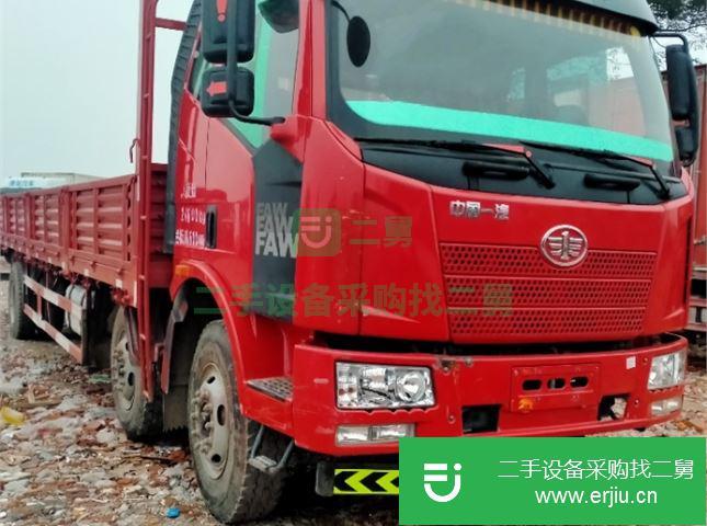 江蘇出售二手一汽解放J6L前四后四九米六平板車