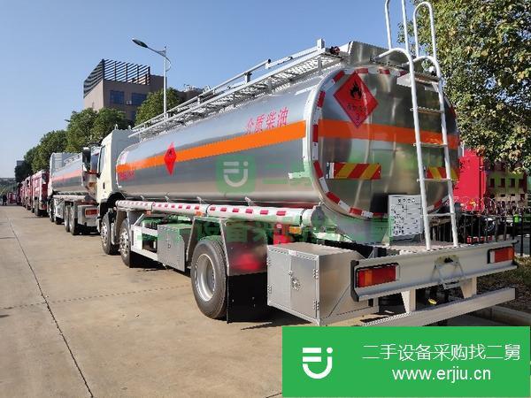 江西出售二手15噸柳汽H5油罐車