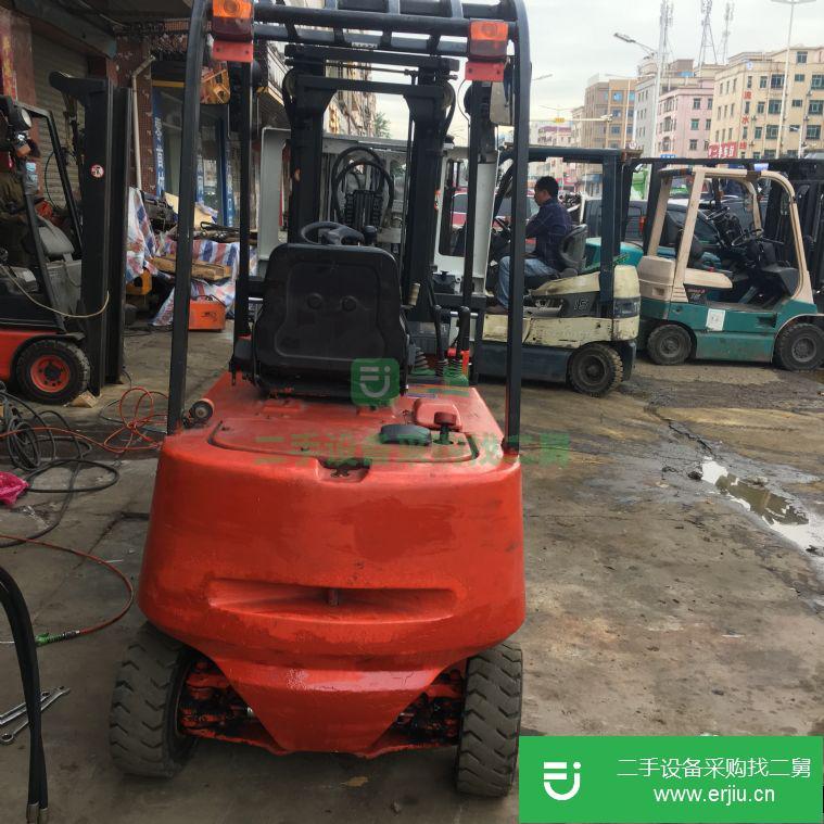 山東出售二手林德E20P平衡重式電動叉車
