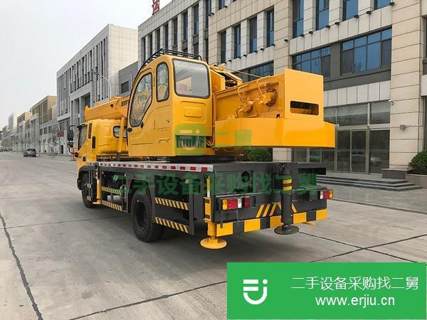 山東出售二手徐工12噸140馬力吊車