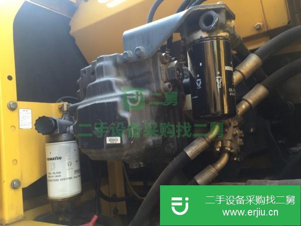 江蘇出售二手小松200挖掘機 滴油不漏