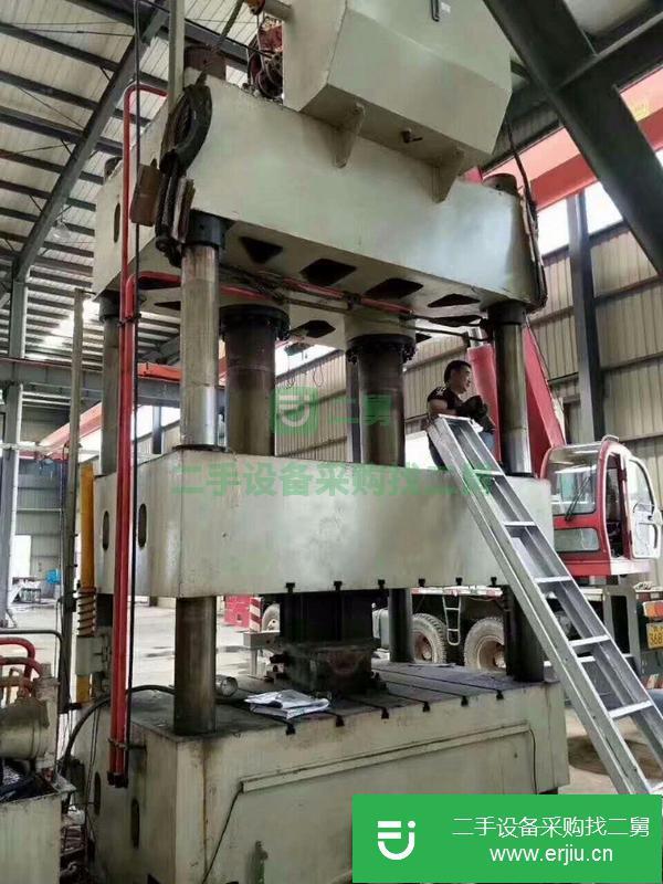 河北出售二手揚(yáng)力大臺(tái)面500噸四柱液壓機(jī)
