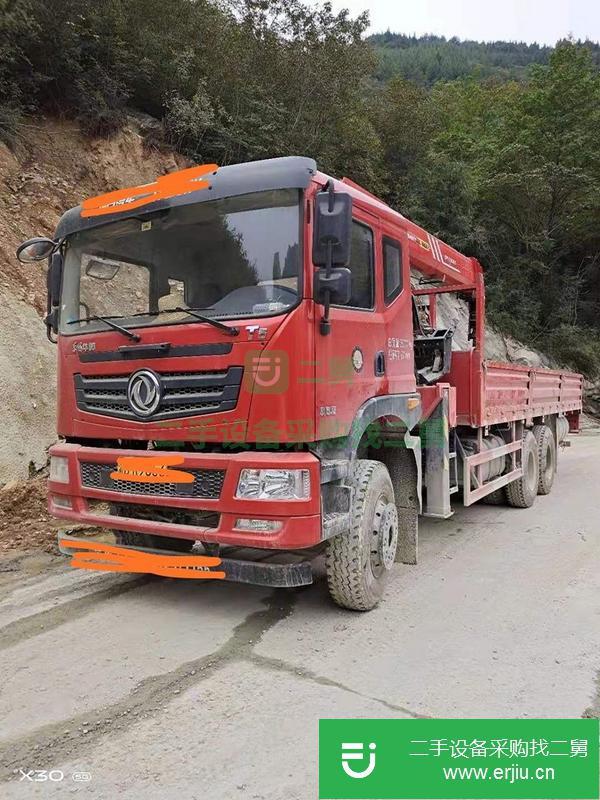 重慶出售二手三一12噸隨車吊東風的底盤