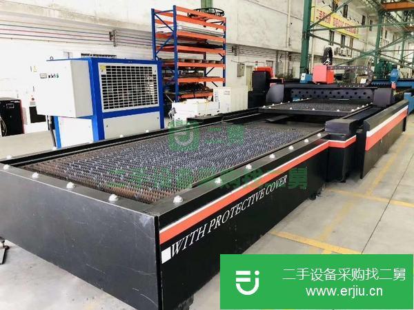 陜西出售二手迪能3015x2交換臺2000w激光切割機