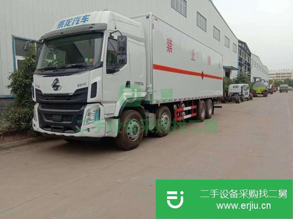 湖南出售二手東風柳汽10米煙花炸藥廂式運輸車康明斯國五190馬力發動機