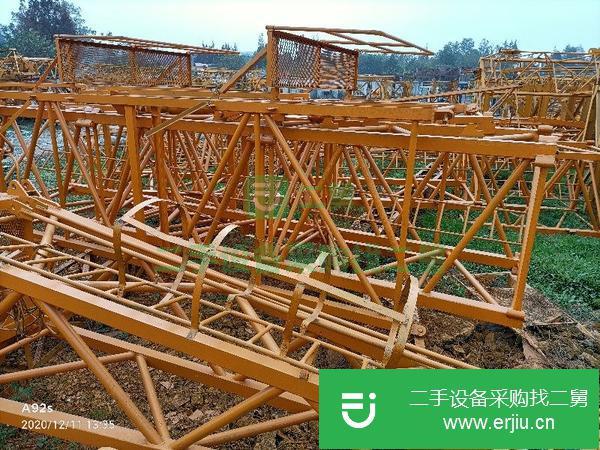 四川出售二手5512塔吊新油漆成色機況都還好