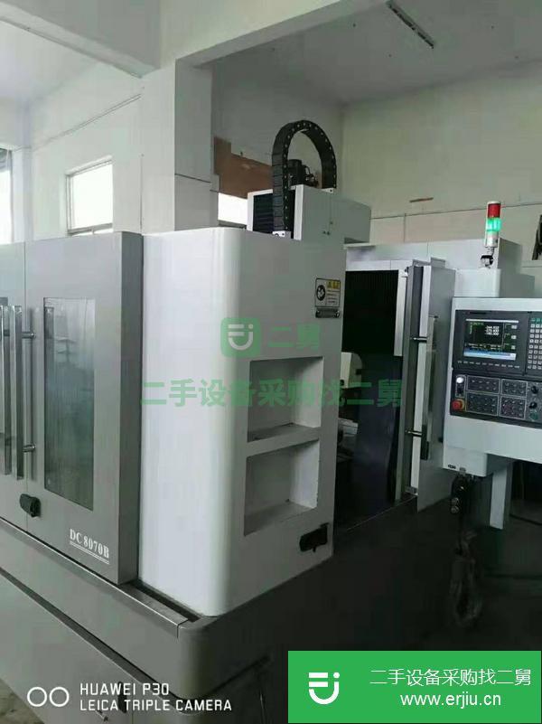 江蘇出售二手飛鶴DC8070B雕銑機