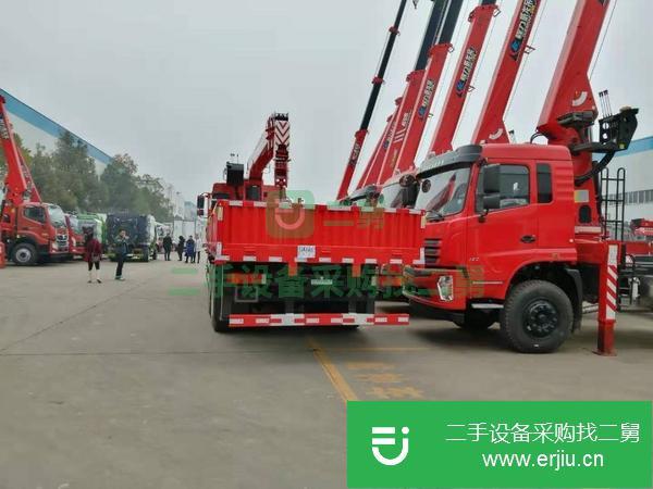 湖北出售二手柳汽乘龍前四后八隨車吊