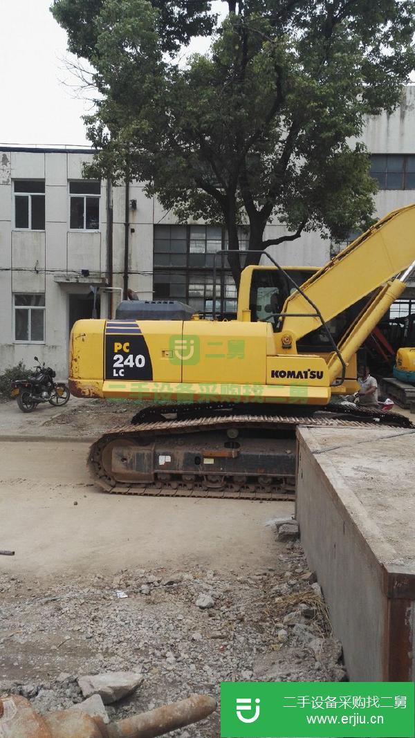 上海出售二手小松130挖掘機