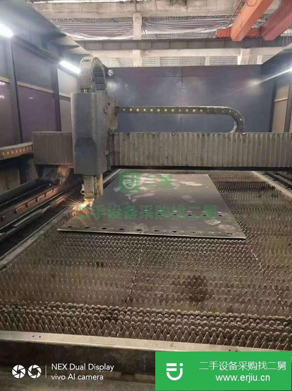 山東出售二手奧凌4020交換臺3000w激光切割機