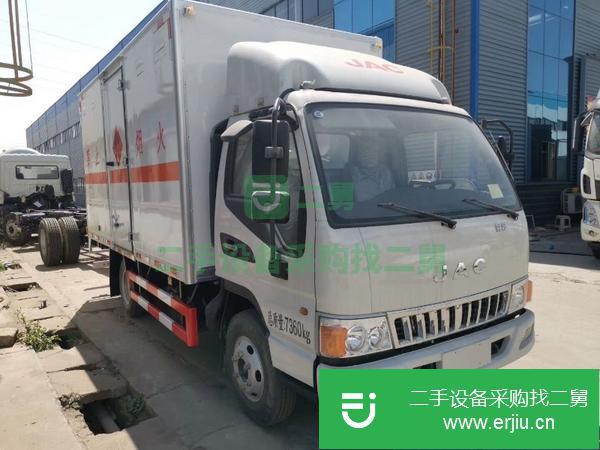 江蘇出售二手3類甲醇廂式醇基燃料油運輸車