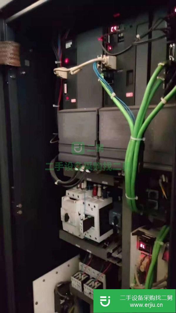 江蘇出售二手馬扎克加工中心帶油冷機帶中心出水帶鏈排?