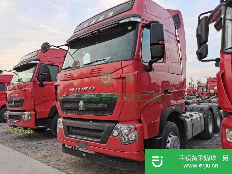 山東出售二手重汽豪沃440馬力牽引車