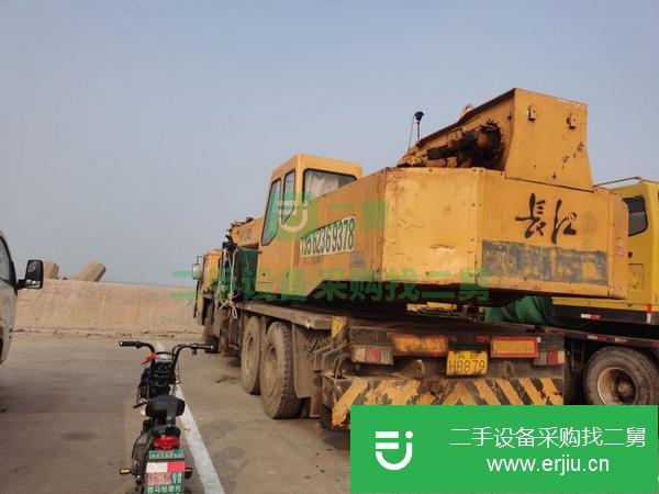 山東出售二手長江25噸吊車，車況很好