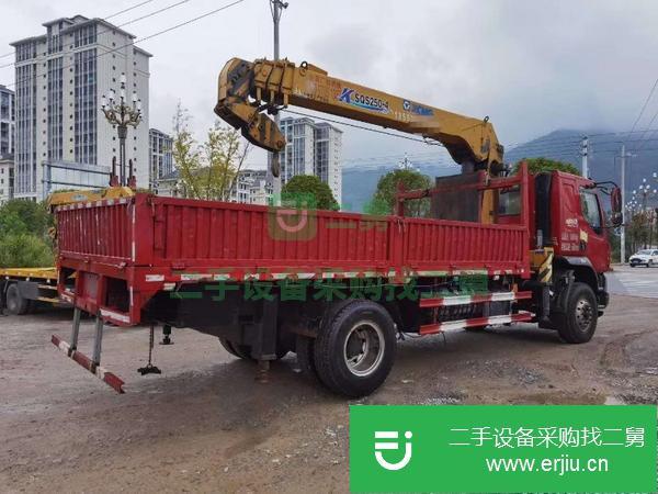 云南出售二手柳汽乘龍10噸隨車吊