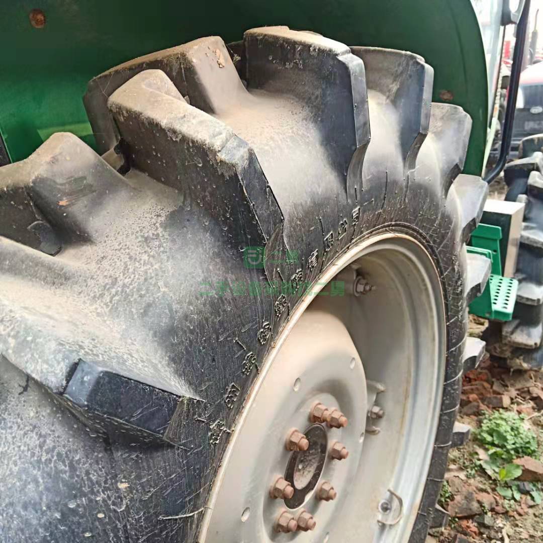 出售一臺常發(fā)9成新拖拉機(jī)，價格不高，實地看車