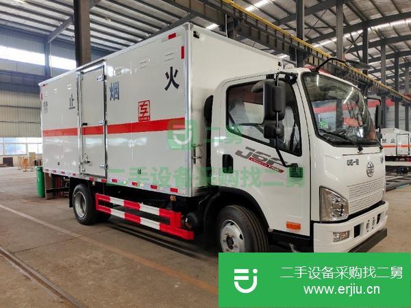 河北出售二手解放單橋危險品廂式運輸車