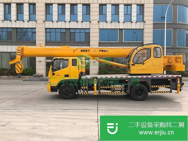 山東出售二手徐工12噸140馬力吊車
