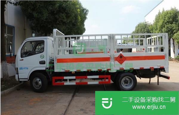 福建出售二手東風多利卡4.2米氣瓶運輸車朝柴102馬力發動機