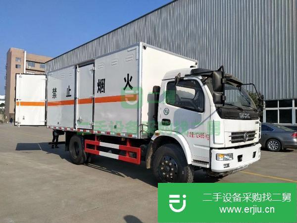 福建出售二手東風途逸國六易燃氣體廂式運輸車
