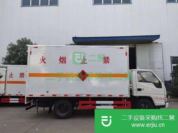 湖北出售二手江鈴4.2米廂式氣瓶運輸車掛靠上戶