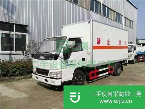 湖南出售二手江鈴4.2米煙花爆竹運輸車