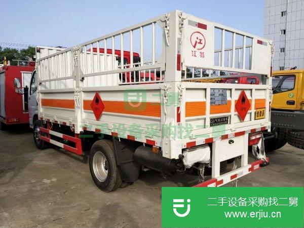 黑龍江出售二手解放4.2米倉(cāng)欄式氣瓶運(yùn)輸車(chē)