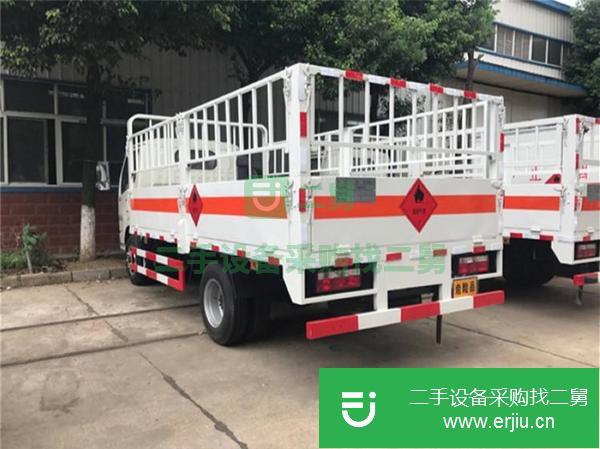福建出售二手東風多利卡4.2米氣瓶運輸車朝柴102馬力發動機