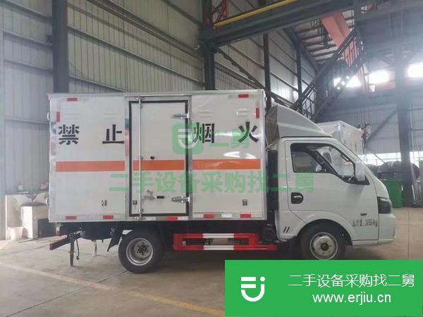 云南出售二手國五易燃液體危險品廂式運輸車可分期