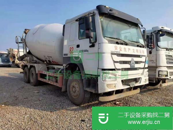 山西出售18年國五豪沃?jǐn)嚢柢嚕型ㄉ涎b 兩節(jié)傳動軸 三層大架 手續(xù)齊全 可提檔 可分期付款
