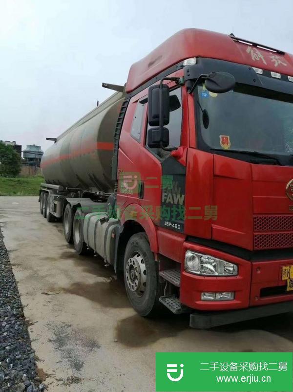 湖北出售二手解放半掛43方危險品油罐車可提檔