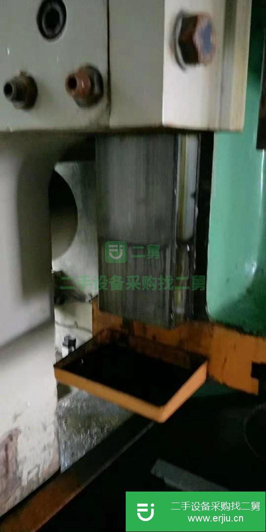 江蘇出售二手揚力JC21-160氣動沖床