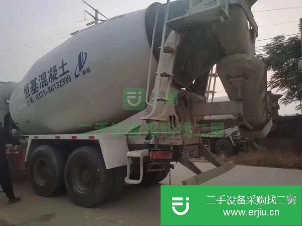 湖南出售二手13年出廠14年上戶豪沃大12方攪拌車