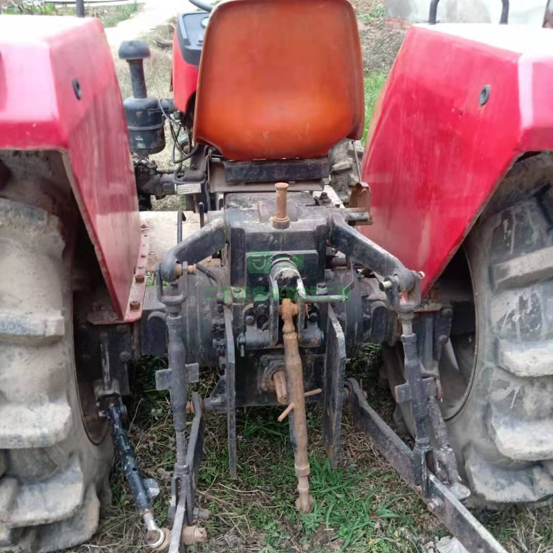 出售一臺東方紅ME404型號拖拉機 價格低到冰點