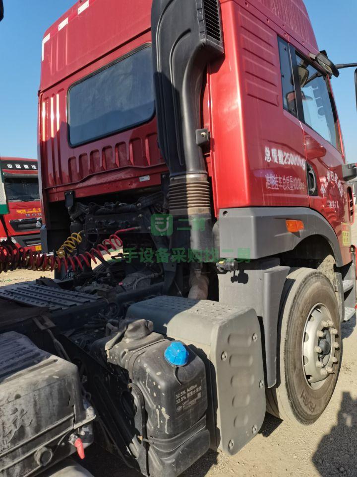 急售兩年整一氣青島捍威400帶全保險(xiǎn)半掛車(chē)，車(chē)況精品精品