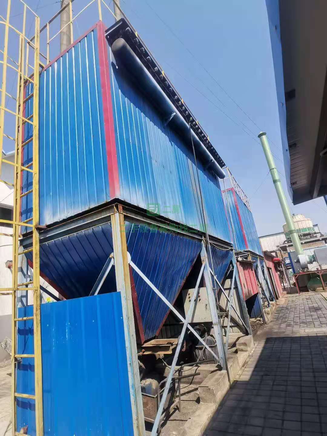 出售九成新的200袋除塵器，接電干活