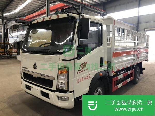 山西出售二手豪沃輕卡共五項危險品廂式運輸車