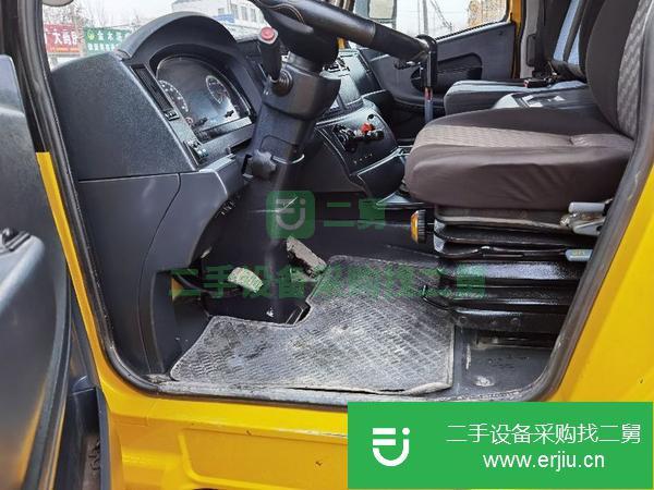 山東出售二手徐工25噸國五吊車手續(xù)齊全