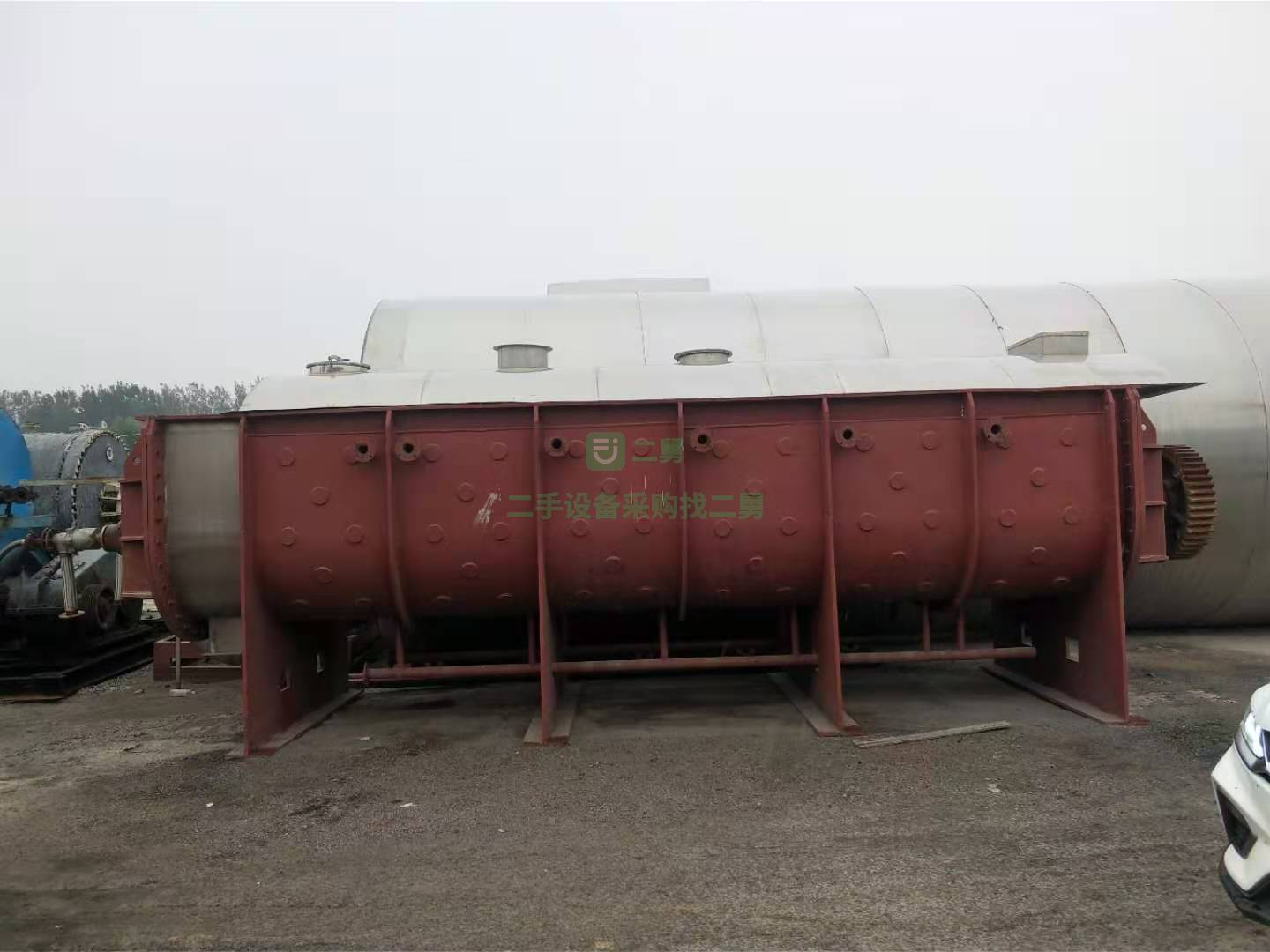 出售范群產槳葉干燥機，3500一平方