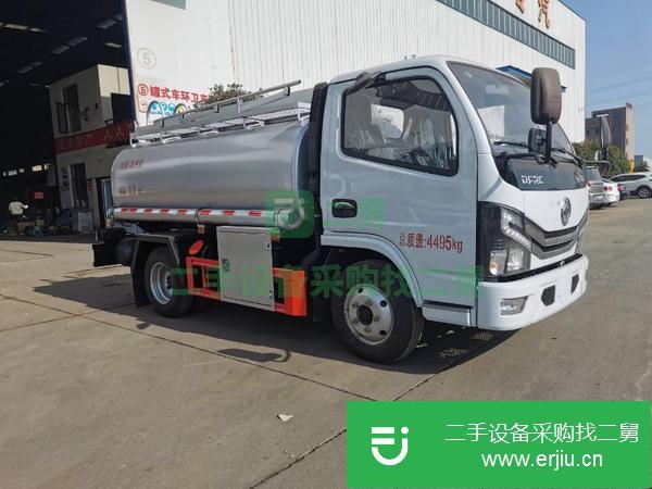 江蘇出售二手藍牌五噸油罐車