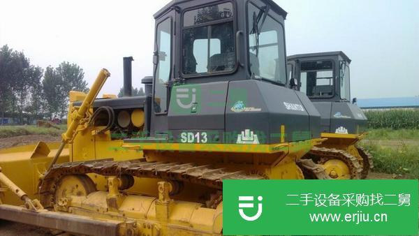 四川出售二手16年山推SD130濕地推土機(jī)