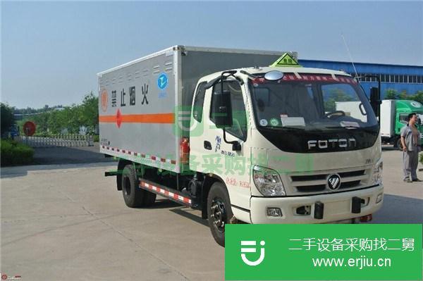 陜西出售二手解放J6四軸易燃固體箱式車運輸車