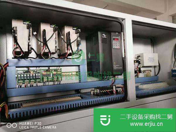 江蘇出售二手飛鶴DC8070A雕銑機，新代系統(tǒng)